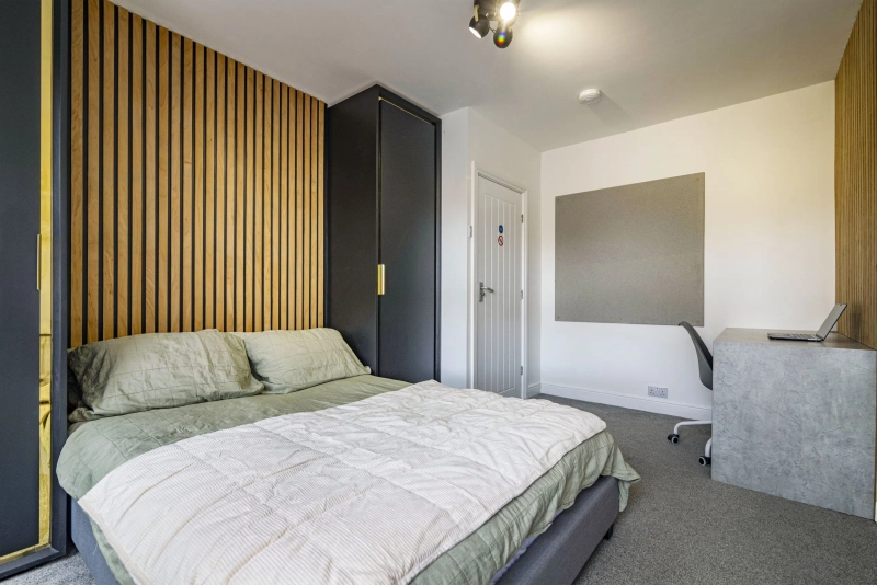 10 South Parade - Spare Rooms - Bills Inclusive - Thumbnail 2