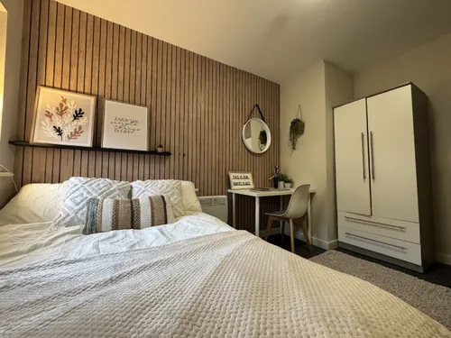 4 Bed Flat D - Student Accommodation - Thumbnail 7