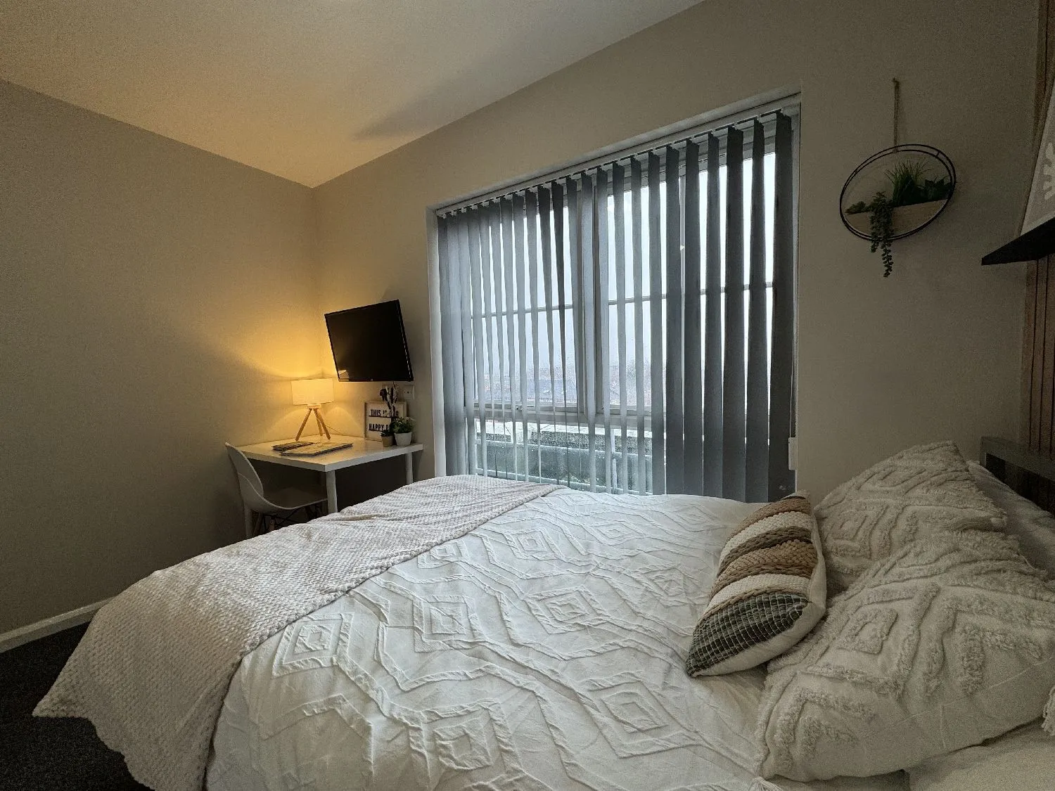 4 Bed Flat D - Student Accommodation - Image 1