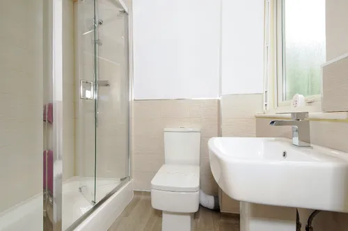 5 Bed 2 Bath -  Flat 162D - Student Accommodation - Thumbnail 6