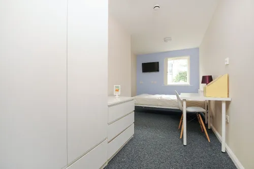 5 Bed 2 Bath -  Flat 162D - Student Accommodation - Thumbnail 7