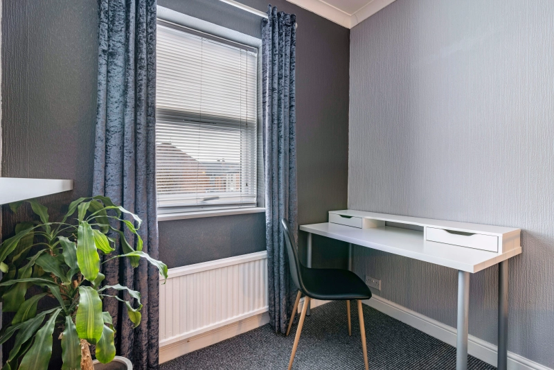 Kesteven Street - 3 Bed - Thumbnail 25