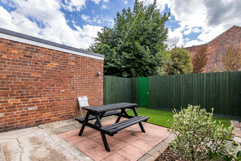Kesteven Street - 4 Bed - Thumbnail 22