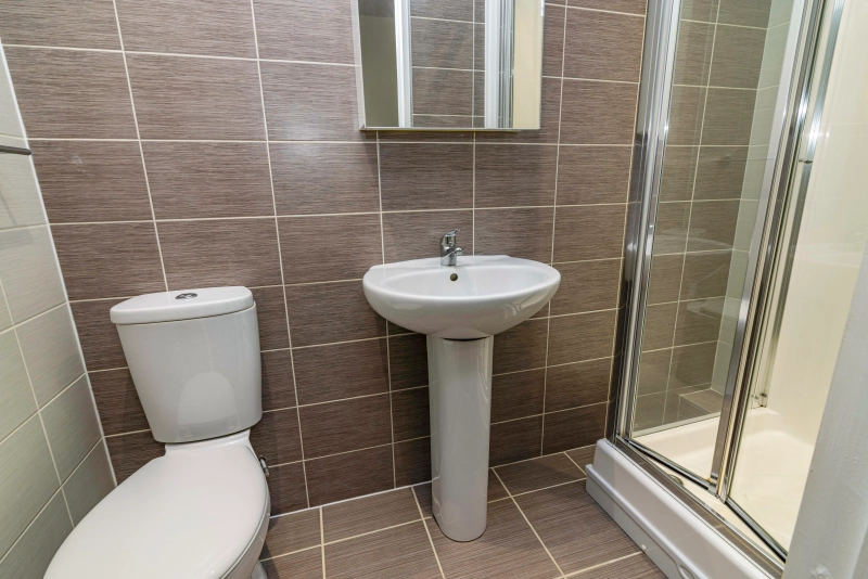 Flat 8, Lord Tennyson House, LN1 3HD - Thumbnail 8