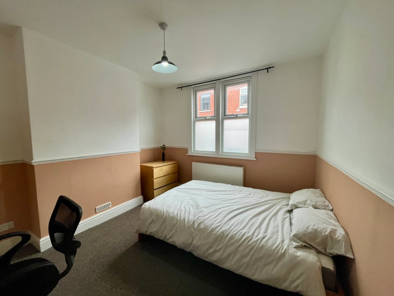3 Bed Student Property | BILLS INCLUDED - Thumbnail 5