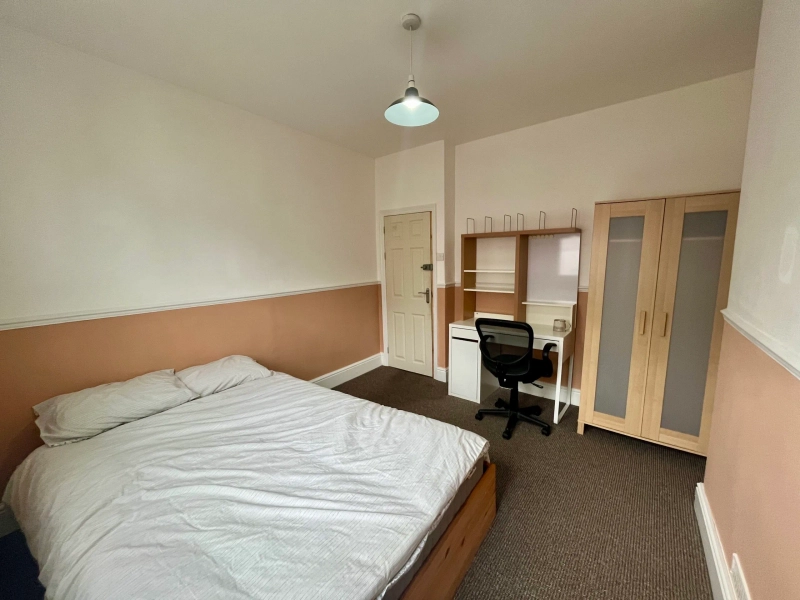 3 Bed Student Property | BILLS INCLUDED - Thumbnail 6