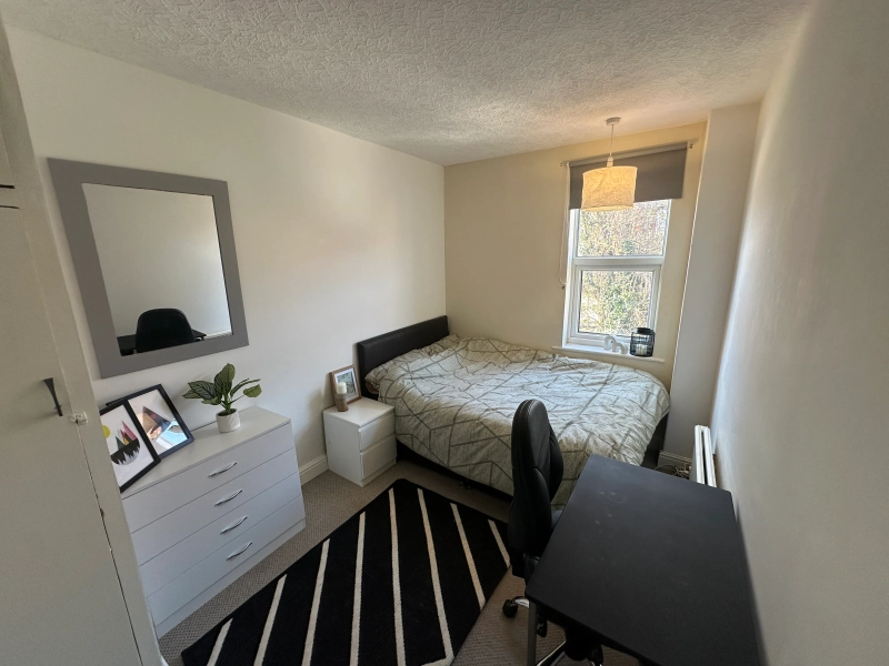 4 Bed Student House - BILLS INCLUDED - Thumbnail 16