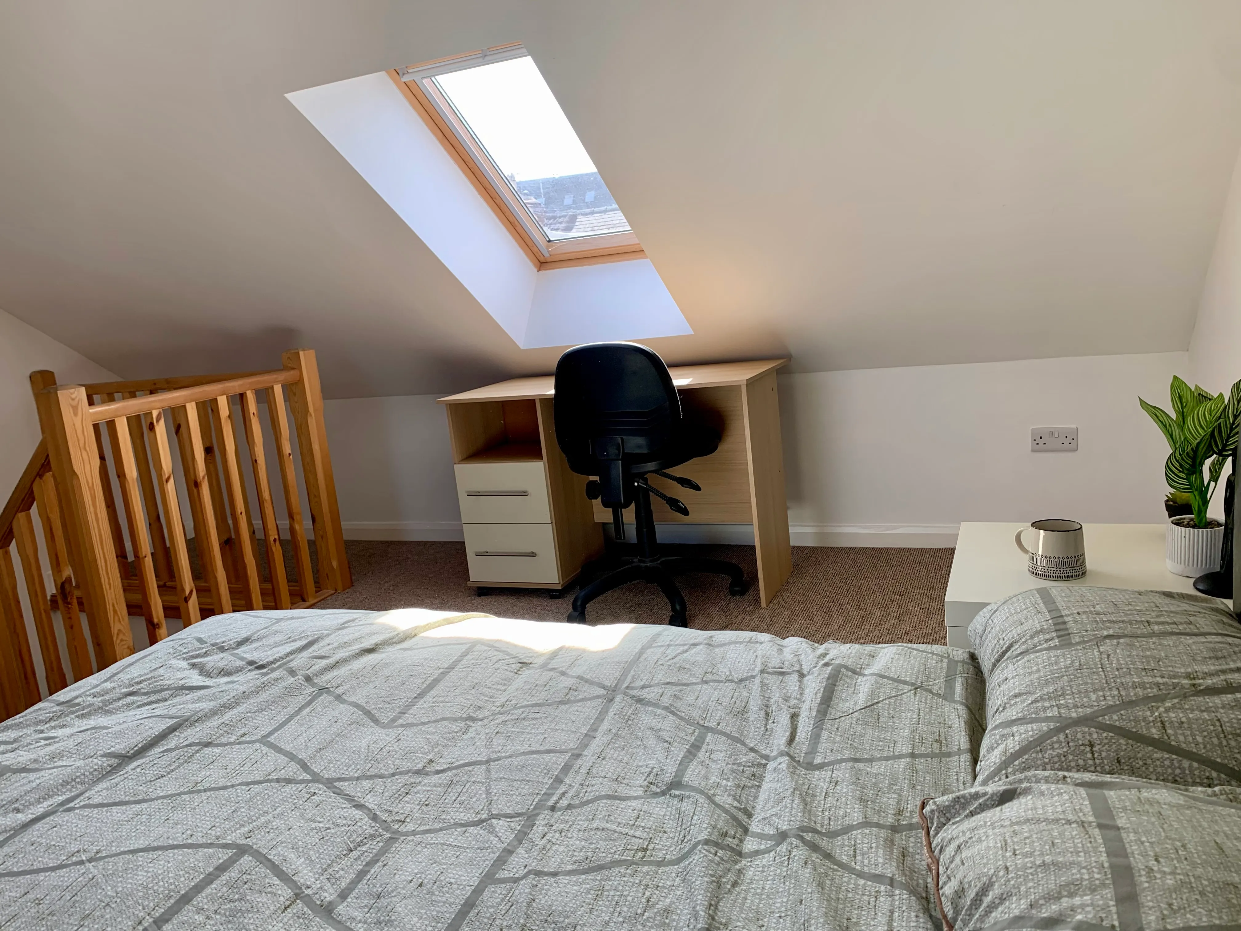 Foster Street, LN5 7QE - 4 Bed - Image 1