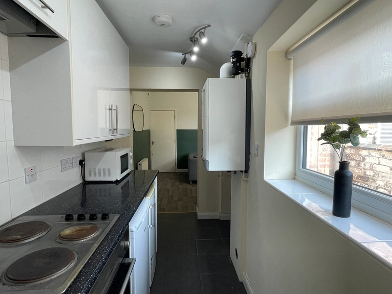 Wilson Street -3 Bed - Thumbnail 11