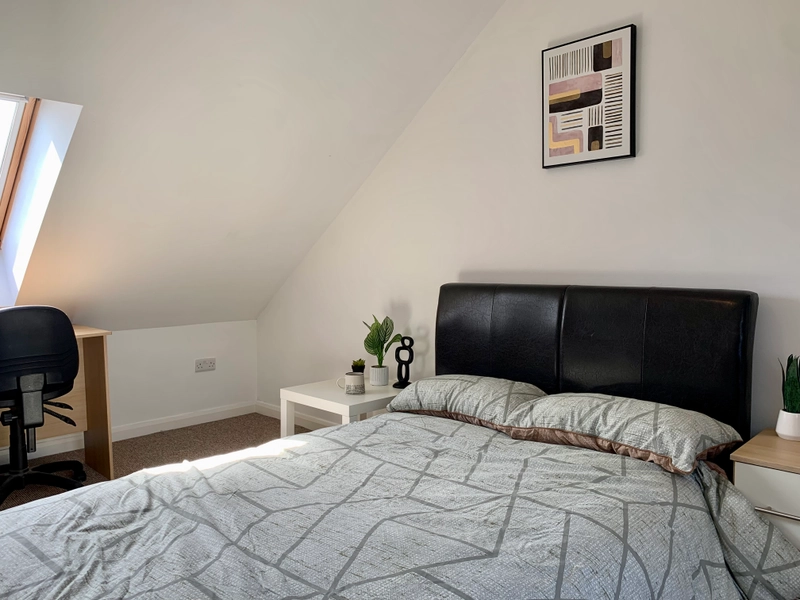 Foster Street, LN5 7QE - 4 Bed - Thumbnail 4