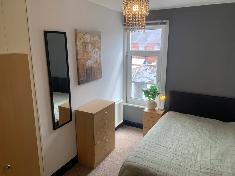 Student House: Sincil Bank - 3 Bed, 2 Bath - Thumbnail 10