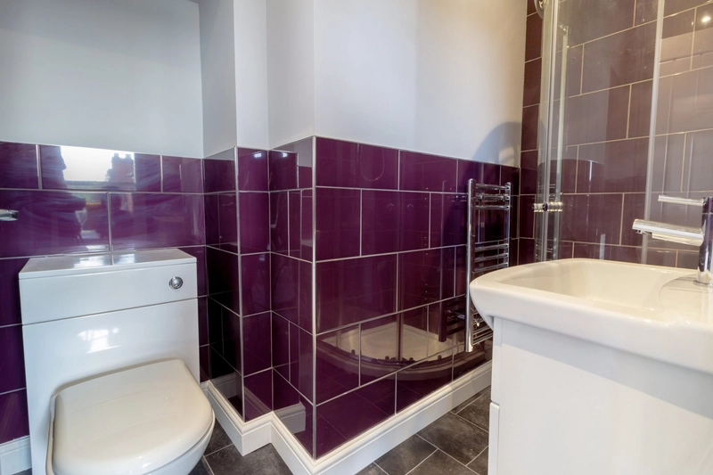Modern 6-Bed Ensuite Student Property -All Bills Included! - Thumbnail 8