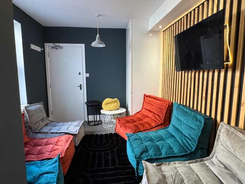 235 Monks Road: 6-Bed All Ensuite Student Property! - Thumbnail 10