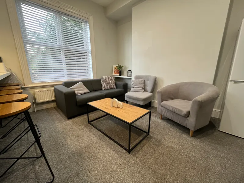 SPAREROOMS ALL ENSUITES AVAILABLE 11TH SEPTEMBER - Image 5