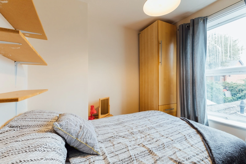 4 Bed Student House - All Bills Included - Thumbnail 2