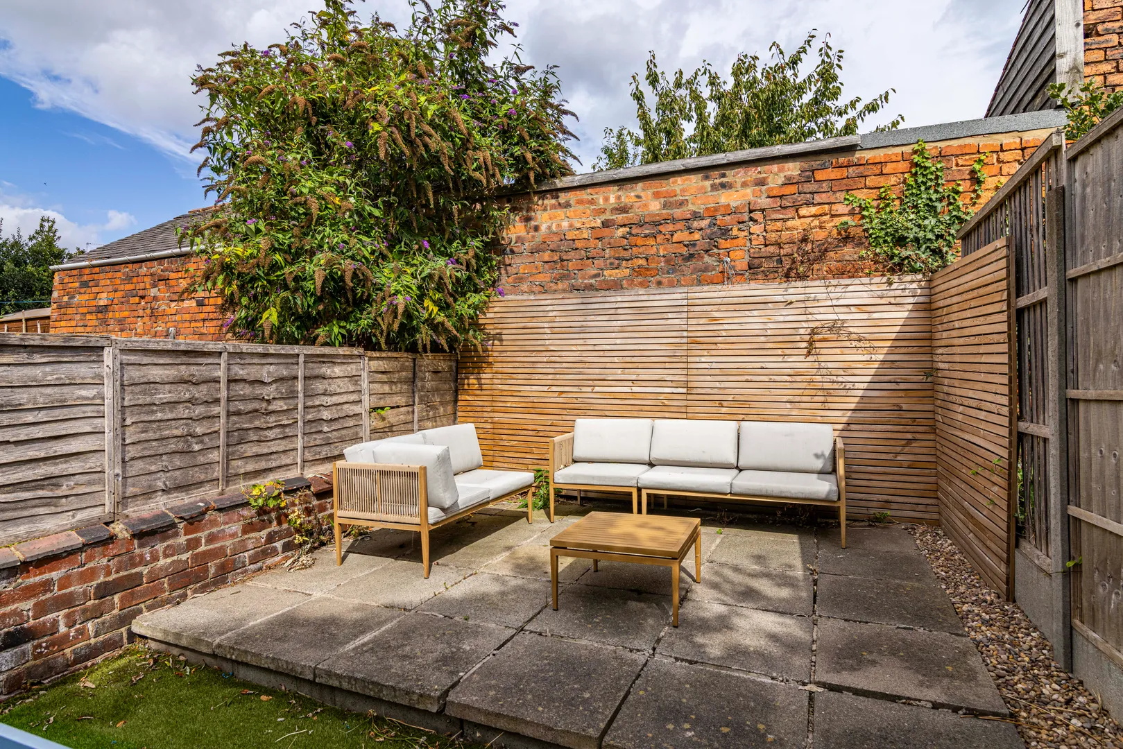 Thesiger Street // 4 Bed // 2 Bath // Aug 2026 - Image 16