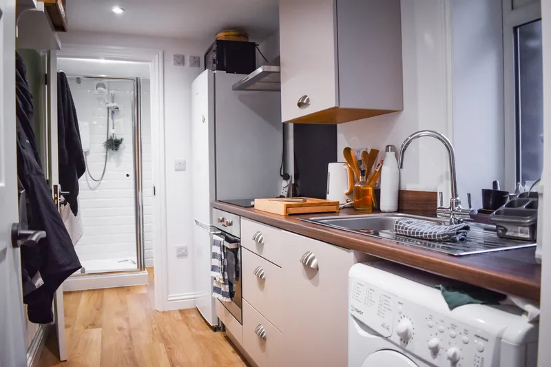 City Centre // 1 Bed Flat // Oct 2026 - Thumbnail 7