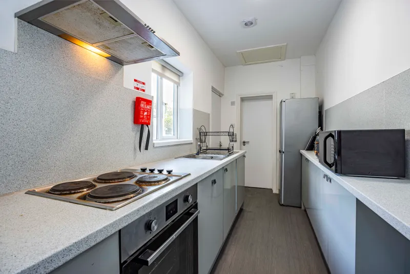 2 rooms // Windsor Street (4 bed house share) NG9 2BW - Image 15