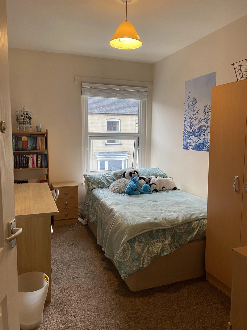**West End** - Price Reduced 4 Bedroom House - Thumbnail 4