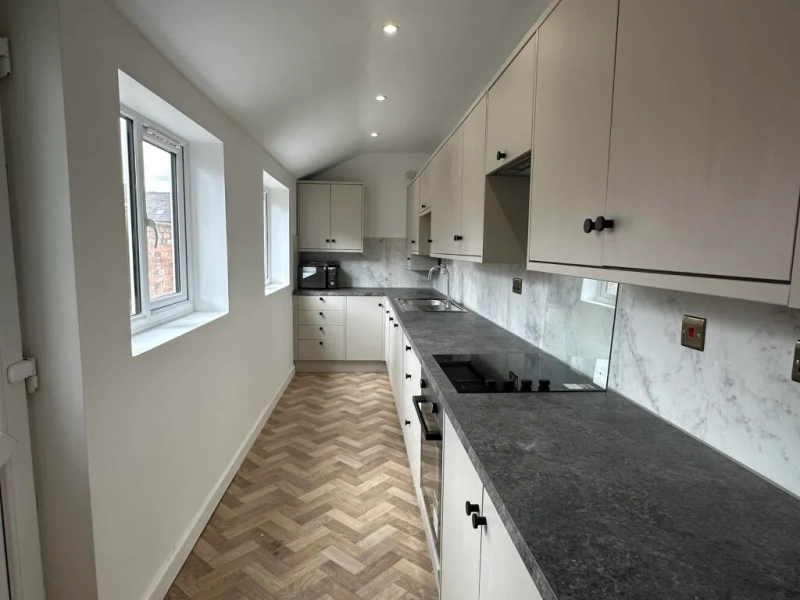 1 Arboretum View: En-Suite Spare rooms to let - Thumbnail 10