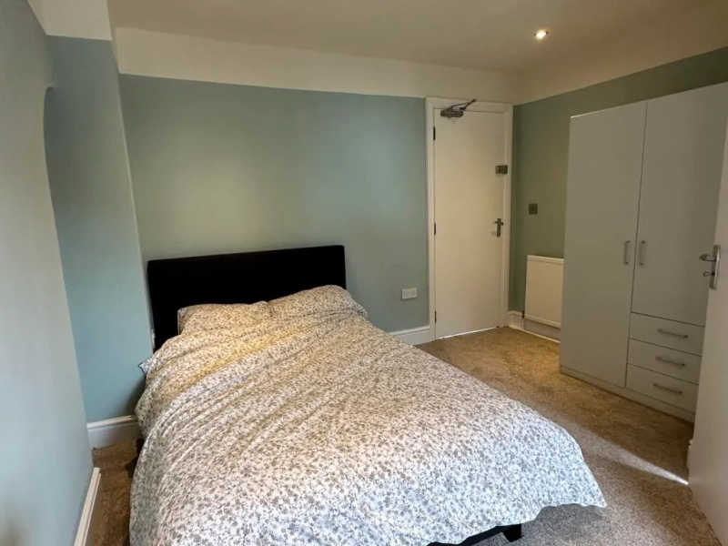 1 Arboretum View: En-Suite Spare rooms to let - Thumbnail 1
