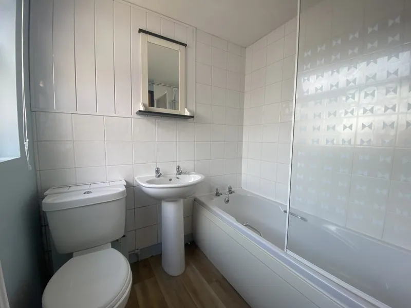 Affordable 3 Bedroom House // 2026/7 - Image 18