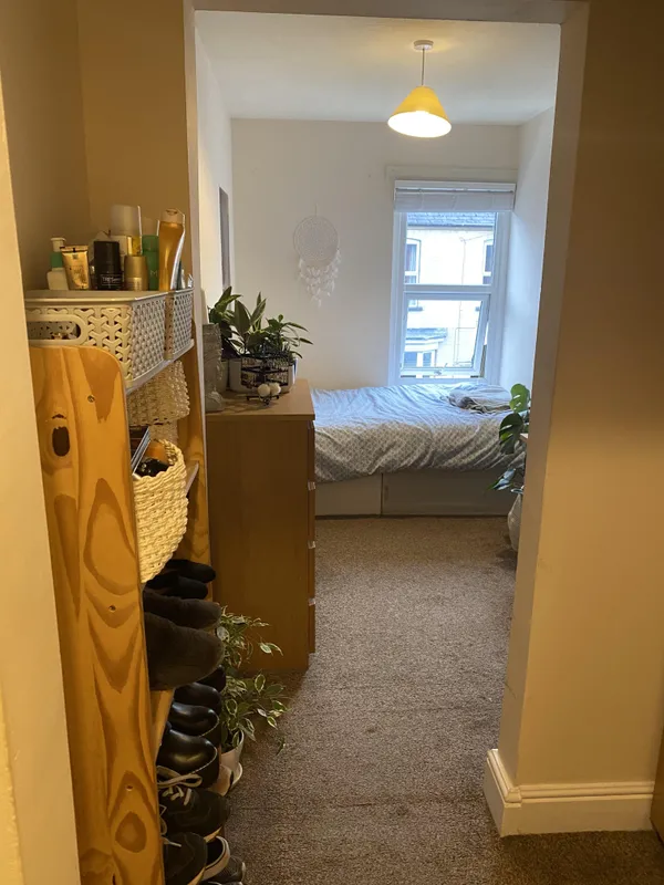 Contemporary 4 Bed House // JUL 2026 - Thumbnail 8