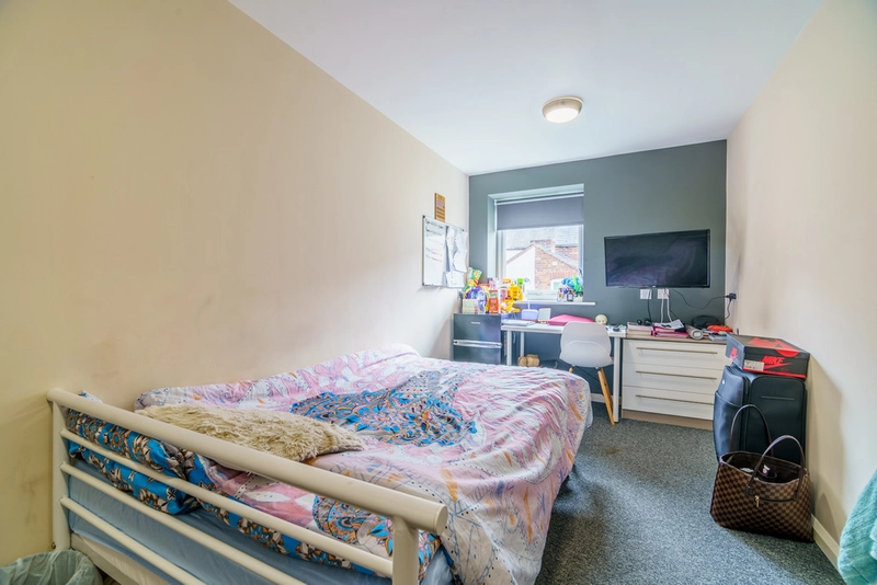4 Spare Rooms in a 6 bed student flat 162G-  NG7 3DB - Thumbnail 18