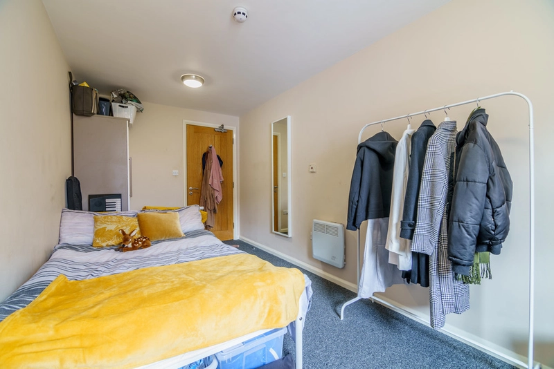 4 Spare Rooms in a 6 bed student flat 162G-  NG7 3DB - Thumbnail 21