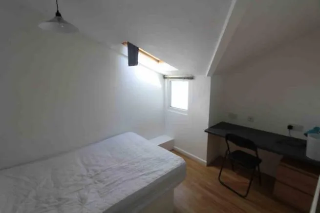 11 Frederick Grove, Nottingham, Nottinghamshire, NG7 1SG - Image 17