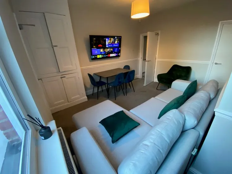 63 Windsor Street, Beeston, 4 Rooms - Available Now  NG9 2BW - Thumbnail 27