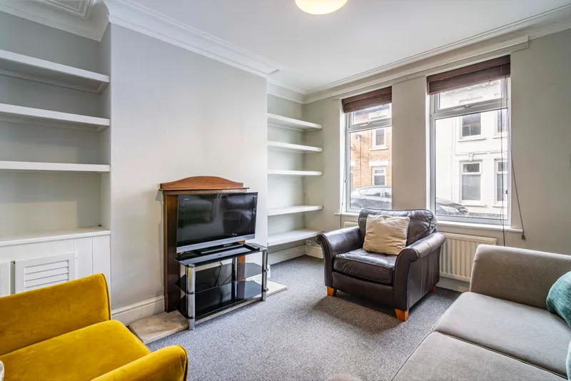 West End - 4 Bed House // Aug 2026 - Thumbnail 9