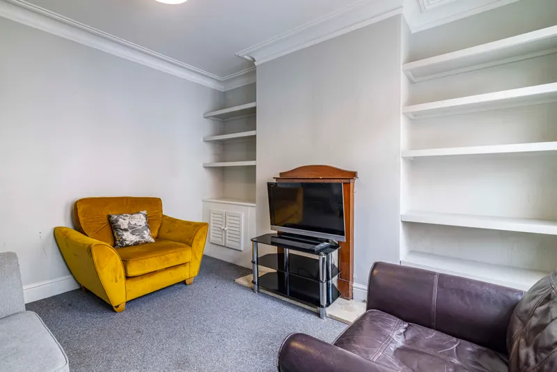 West End - 4 Bed House // Aug 2026 - Thumbnail 8