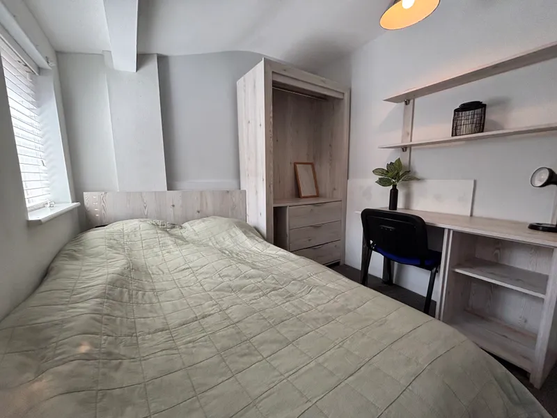 West End // 4 Bed // Bills Inc // SEP 2026 - Image 8