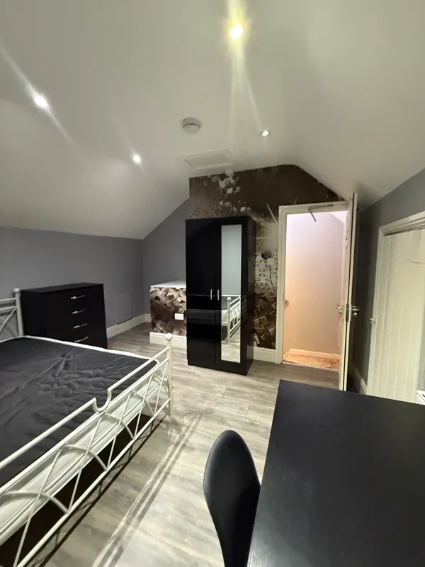 Albert Grove: 6 Bedroom Student House NG7 1PA - Image 19