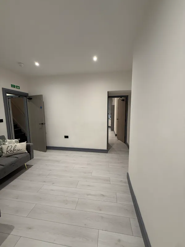 2 Bed Luxury Apartment - Birkin Avenue NG7 5AF - Image 16