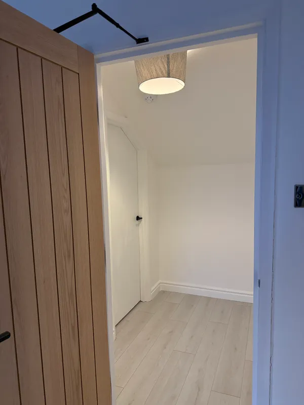 2 bed, 1 bath luxury flat - 20 Birkin Avenue NG7 5AF - Image 12