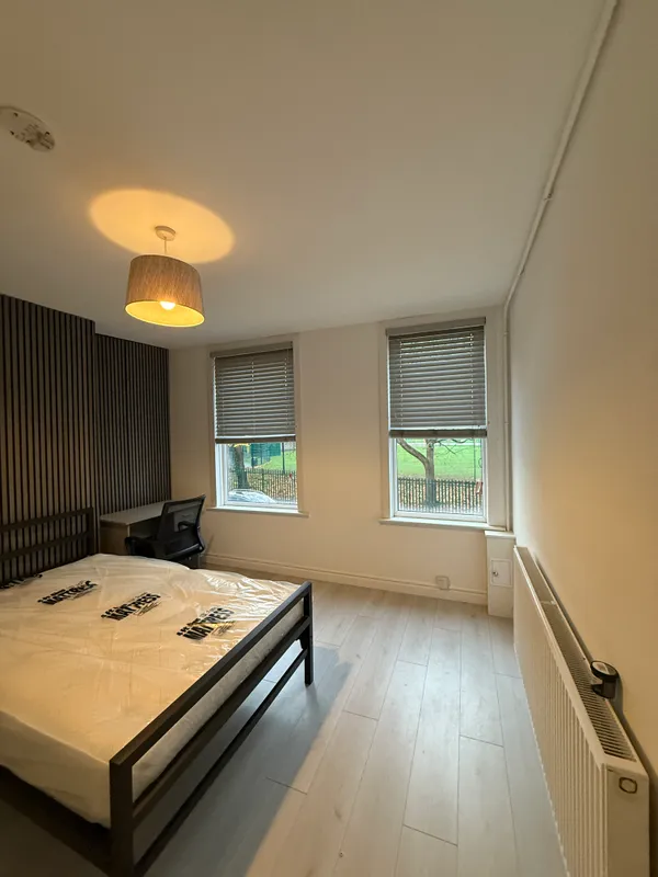 2 Bedroom luxury apartment, 18 Birkin Avenue NG7 5AF - Image 7