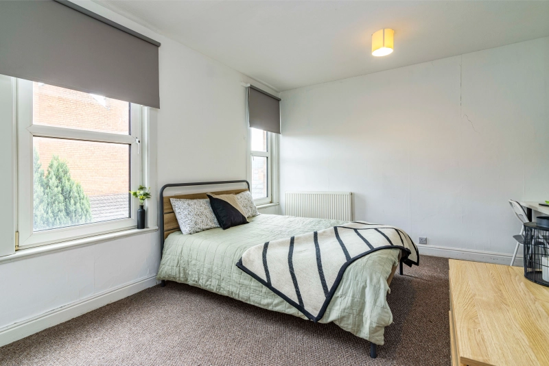 3 Bed - Bills inclusive - Sincil Bank, LN5 7TQ - Thumbnail 8