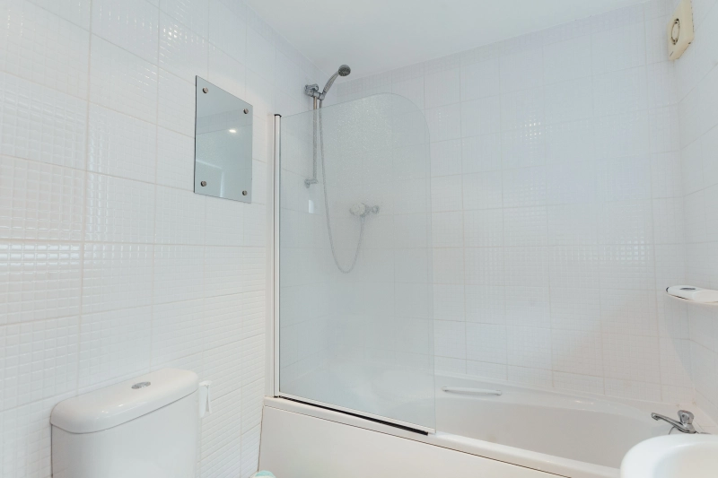 Hungate, LN1 1ET - 4 Bed - Thumbnail 3