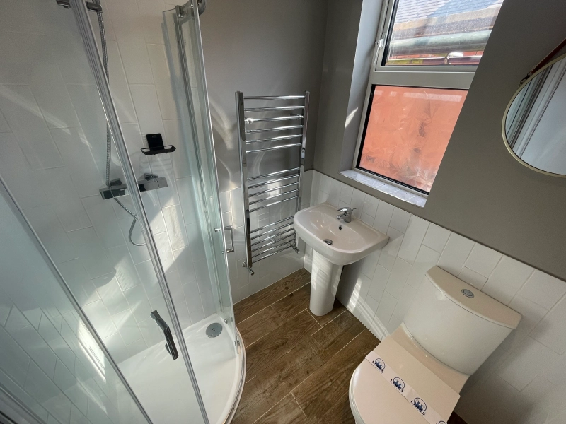 Portland Street - Spare-rooms - Bills Inclusive - Thumbnail 5