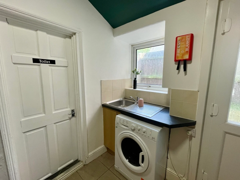 3 Bed Student Property | BILLS INCLUDED - Thumbnail 6