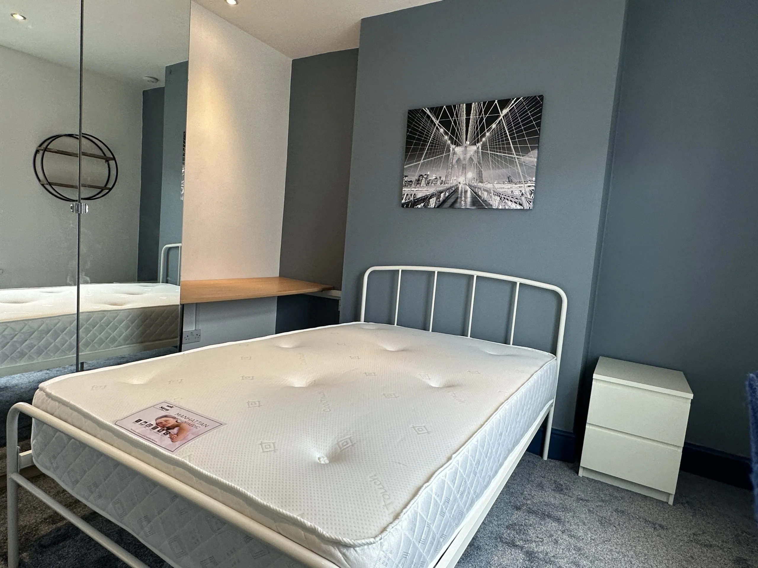 17 Hood Street, LN5 7XB - 3 Bed & 2 Bath - Image 1