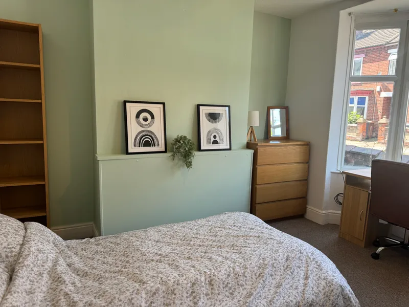 4 Bed // West End // Student House // Aug 2026 - Image 5