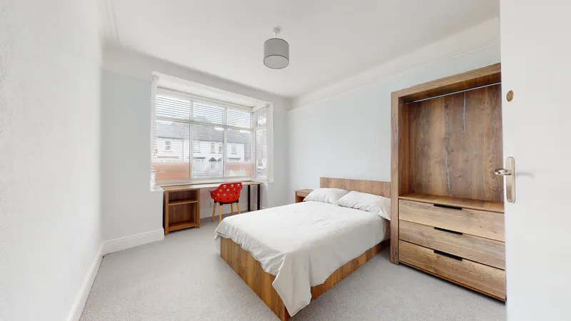 Carholme Road // West End // 4 Bed Student House // Aug 2026 - Image 7