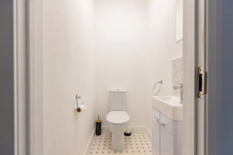 Carholme Road // West End // 4 Bed Student House // Aug 2026 - Image 8