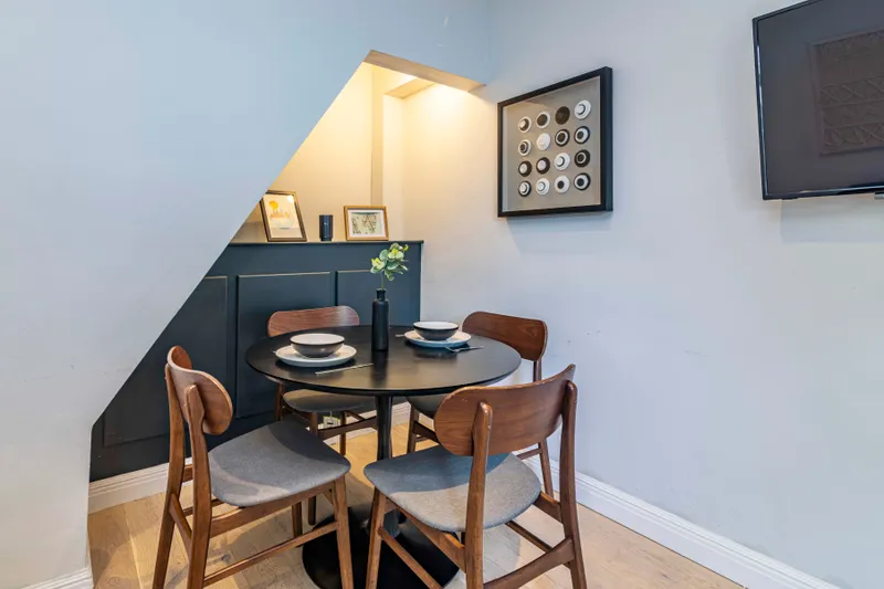 Thesiger Street // 4 Bed + 2 Bath // Aug 2026 - Image 9