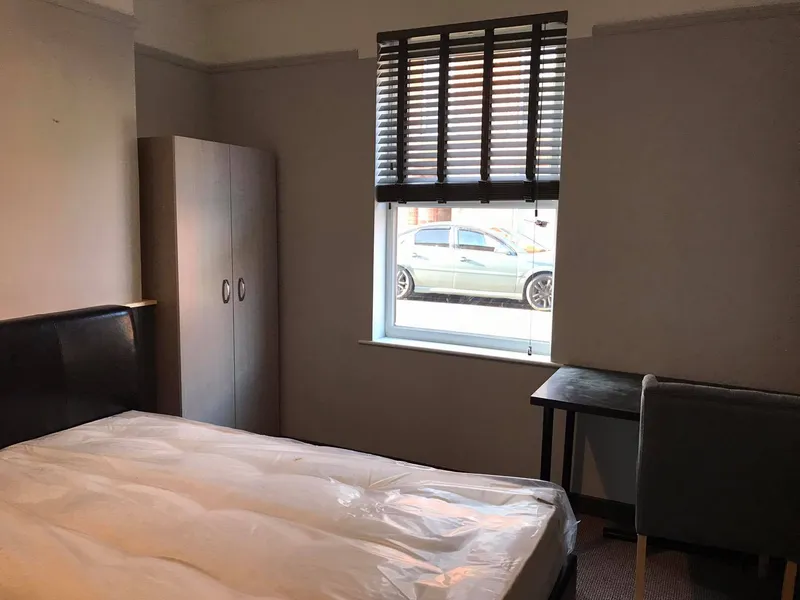 Thesiger Street // 4 Bed Student House // Aug 2026 - Image 26