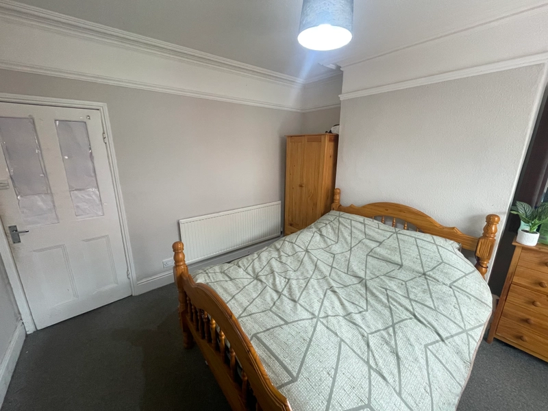 Spare Rooms - 14 Pennell Street -Bills Inclusive - Thumbnail 6