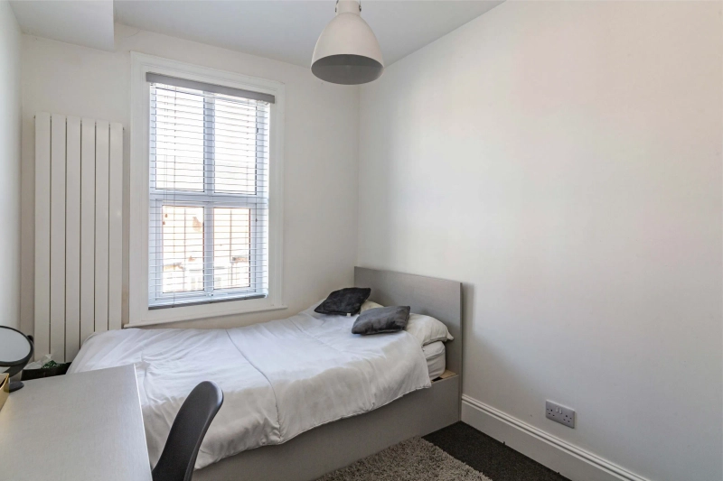5 Bed Student Property | Offer: Freshers Week Tickets - Thumbnail 8